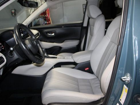 Used 2025 Honda HR-V EX-L image 12