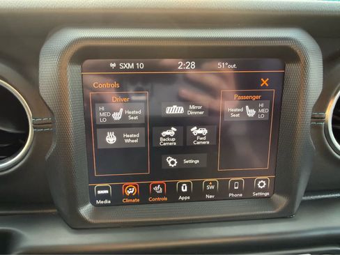 Used 2021 Jeep Wrangler Unlimited Rubicon 4xe w/ Steel Bumper Group image 24