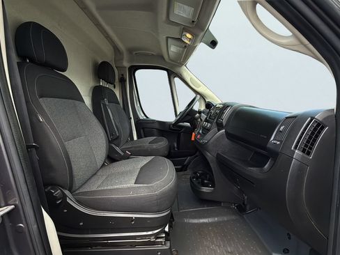 Used 2020 RAM ProMaster 2500 FWD image 13