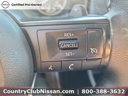 Certified 2023 Nissan Rogue S image 17