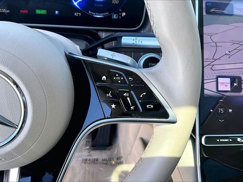 Used 2023 Mercedes-Benz EQS 450+ EQS 450 image 23