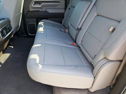 Used 2025 GMC Sierra 2500 SLT w/ Texas SLT Premium Package image 17