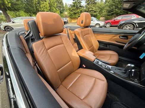 Used 2013 BMW 328i Convertible RWD image 13