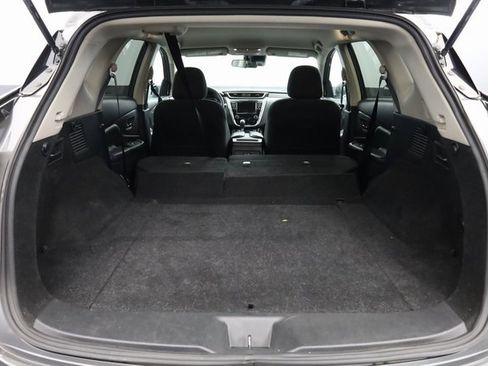 Certified 2025 Nissan Murano SV w/ Cargo Package image 26