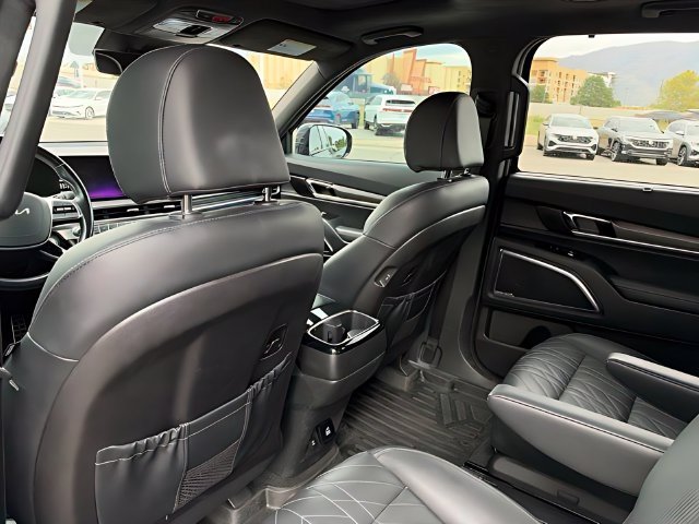 Used 2023 Kia Telluride SX Prestige X-Line AWD/4WD image 19