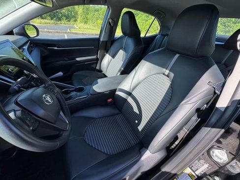 Certified 2024 Toyota Camry SE FWD image 7