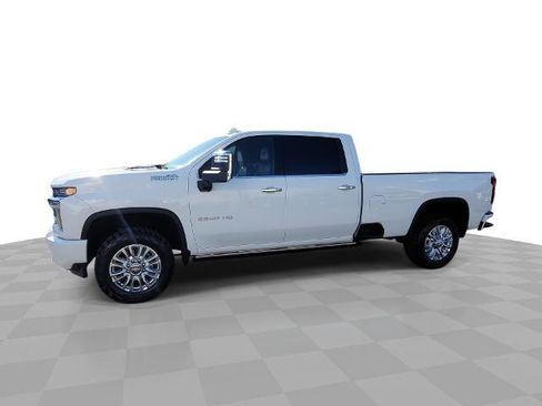 Used 2022 Chevrolet Silverado 2500 High Country w/ Z71 Off-Road Package AWD/4WD image 1