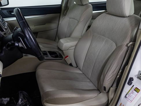 Used 2013 Subaru Legacy 2.5i Premium image 17