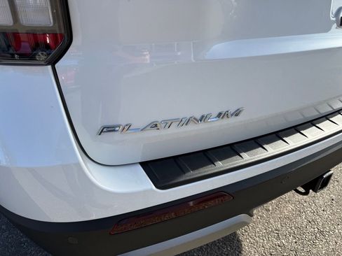 New 2026 Ford Explorer Platinum w/ LUX Leather Package AWD/4WD image 9