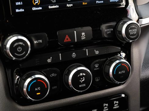 Used 2019 RAM 2500 Big Horn AWD/4WD image 28
