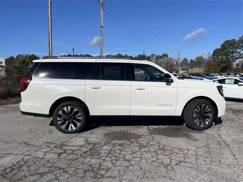New 2025 Ford Expedition Max Platinum w/ Driver's Package image 2