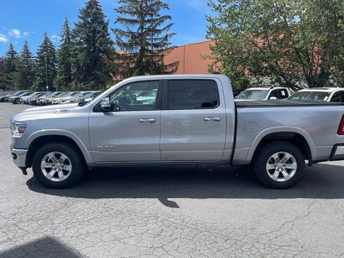 Used 2021 RAM 1500 Laramie AWD/4WD image 2