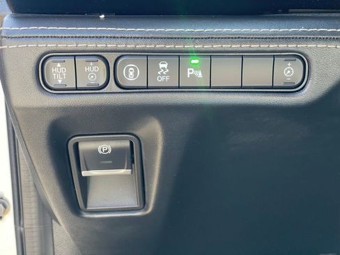 Used 2023 Acura MDX SH-AWD w/ Advance Package image 14