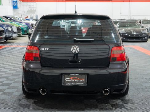 Used 2004 Volkswagen R32 AWD/4WD image 5