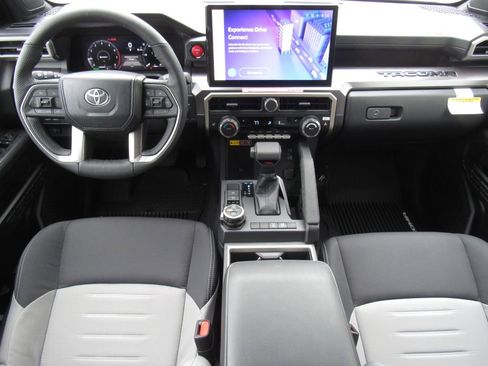 New 2026 Toyota Tacoma TRD Off-Road AWD/4WD image 37
