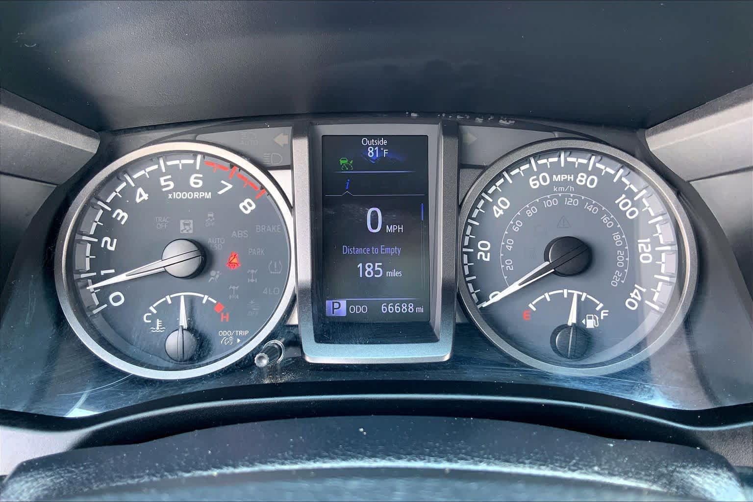 Used 2020 Toyota Tacoma TRD Off-Road w/ Technology Package AWD/4WD image 25