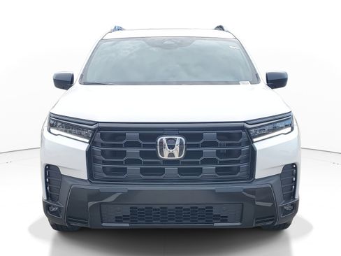 New 2026 Honda Pilot Sport image 2