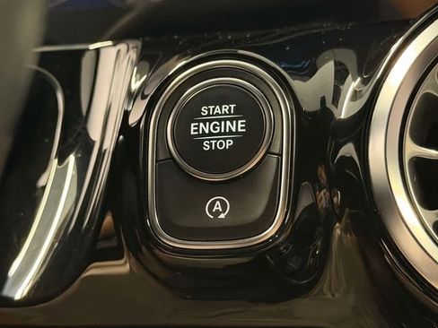 Used 2022 Mercedes-Benz GLA 250 4MATIC image 28