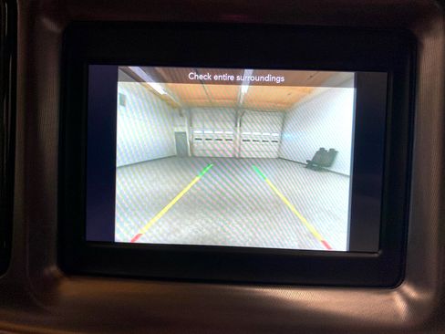 Used 2022 Dodge Challenger GT w/ Driver Convenience Group image 18