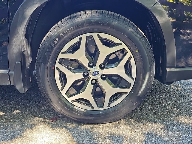 Certified 2023 Subaru Forester Premium AWD/4WD image 24