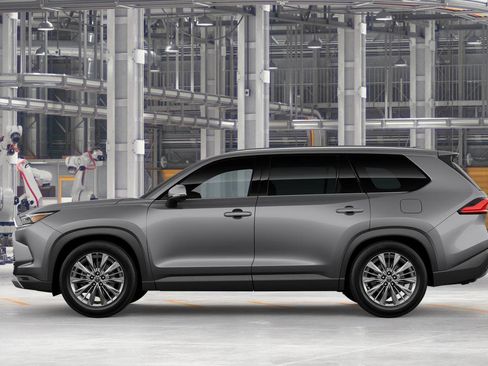 New 2026 Toyota Grand Highlander Platinum image 4