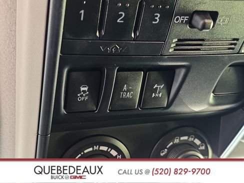 Used 2019 Toyota 4Runner TRD Off-Road Premium AWD/4WD image 18