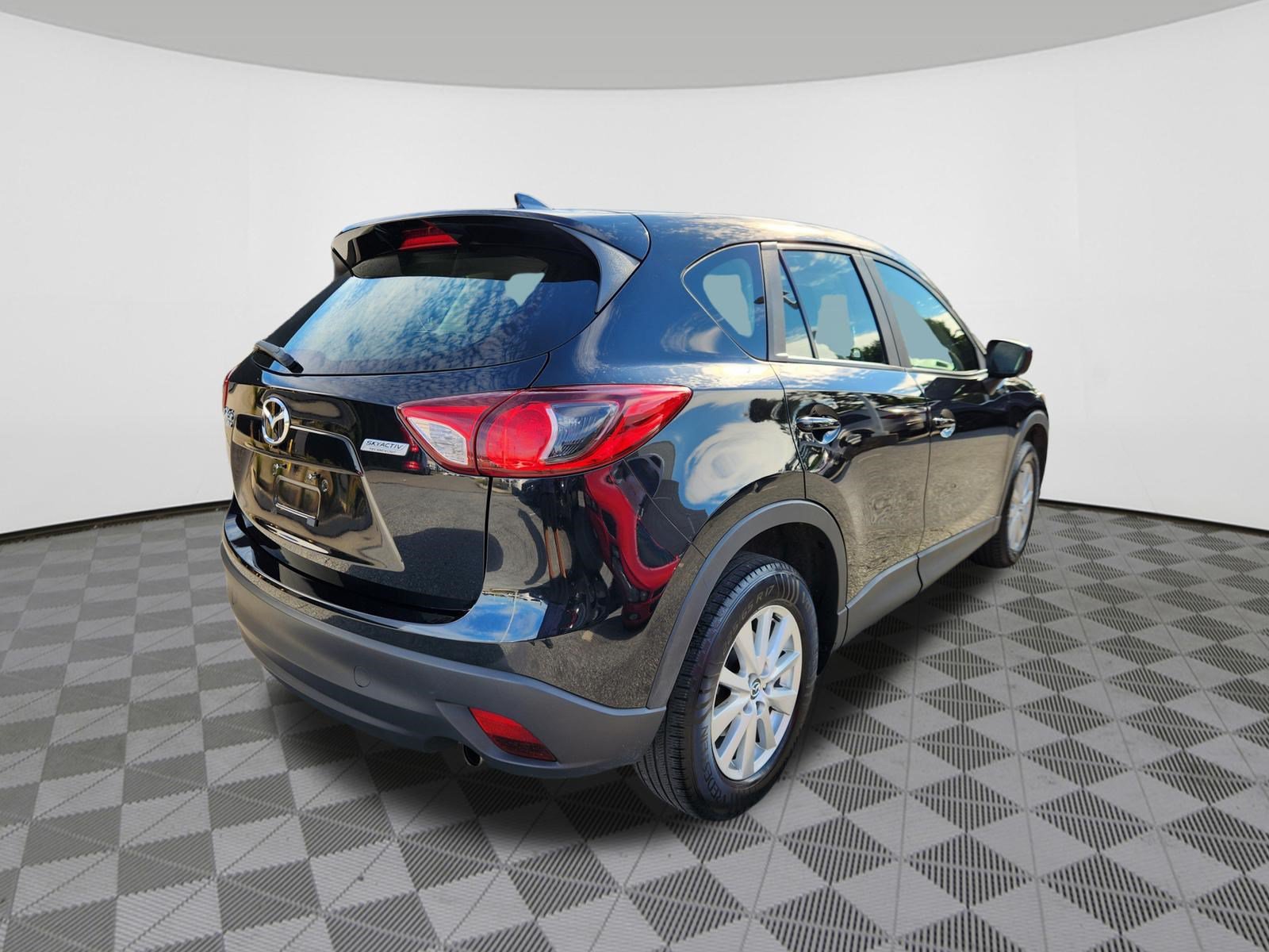 Used 2016 MAZDA CX-5 Sport w/ Rear Camera Package AWD/4WD image 4