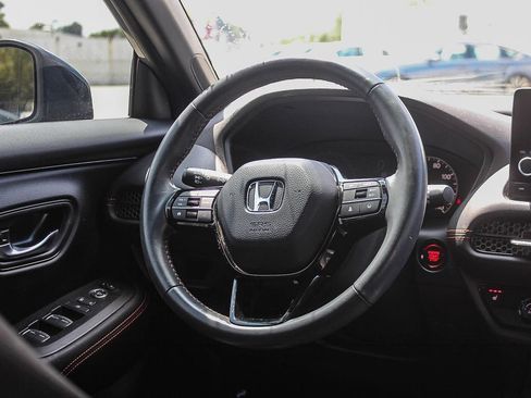 Certified 2023 Honda HR-V Sport image 18