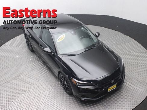 Used 2024 Honda Civic Sport image 3