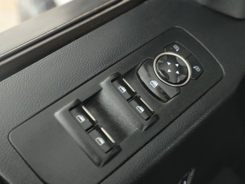 Used 2017 Ford F150 Raptor w/ Equipment Group 801A Mid image 9