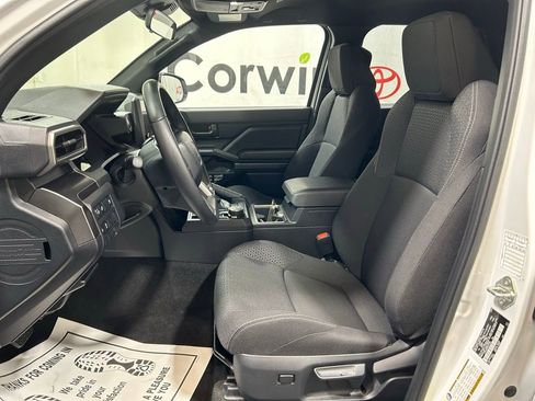 Used 2025 Toyota 4Runner SR5 image 24