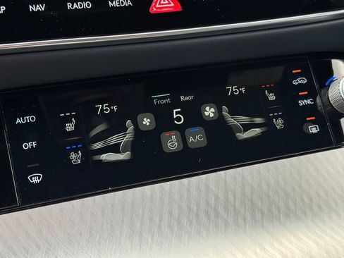 New 2026 Genesis GV70 2.5T Sport Prestige AWD/4WD image 37