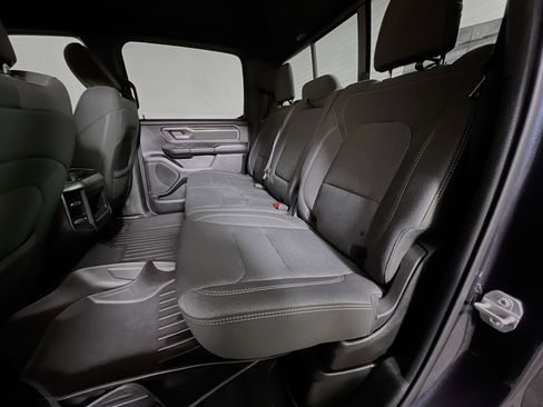 Used 2019 RAM 1500 Big Horn image 29