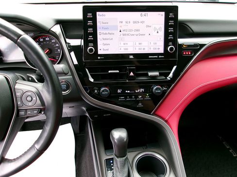 Used 2021 Toyota Camry XSE w/ Navigation Package AWD/4WD image 17