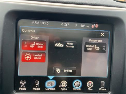 Used 2017 Jeep Cherokee Limited image 14