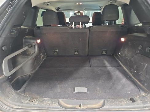 Used 2017 Jeep Cherokee Latitude w/ Safety/Convenience Group image 3