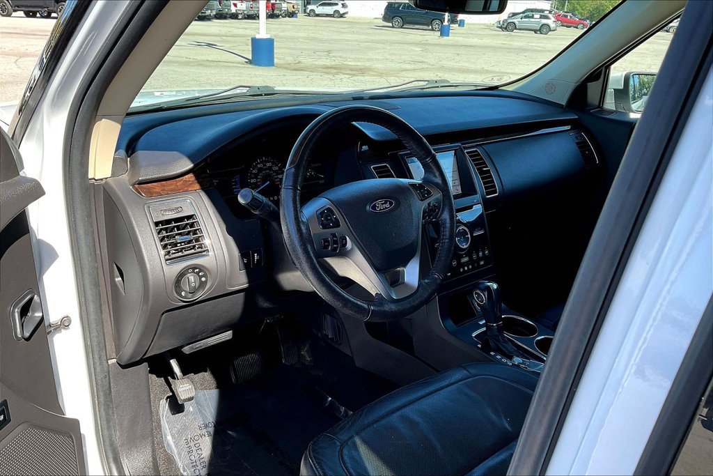 Used 2019 Ford Flex Limited FWD image 23