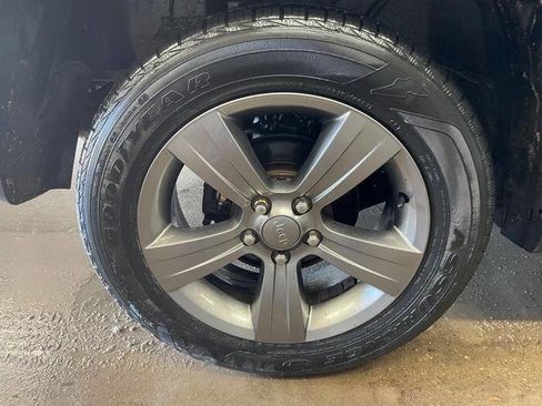Used 2015 Jeep Patriot High Altitude image 17
