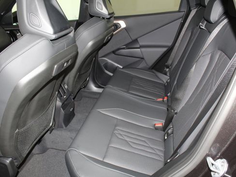 Used 2025 BMW X3 xDrive30i w/ Premium Package image 12