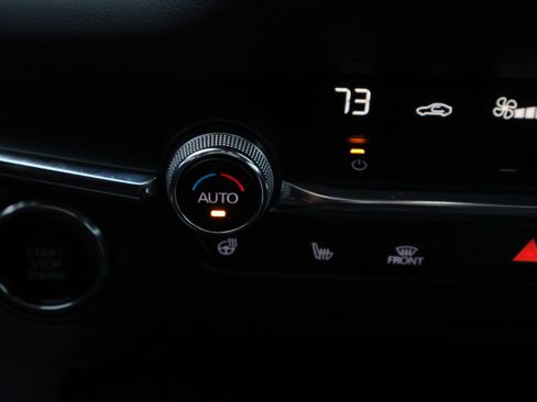 Used 2023 MAZDA MAZDA3 Hatchback w/ Appearance Package image 24