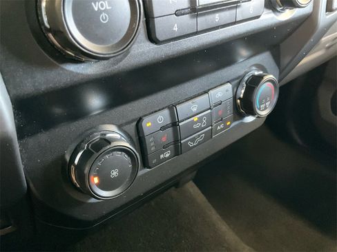 Used 2020 Ford F150 XLT w/ Equipment Group 302A Luxury image 22