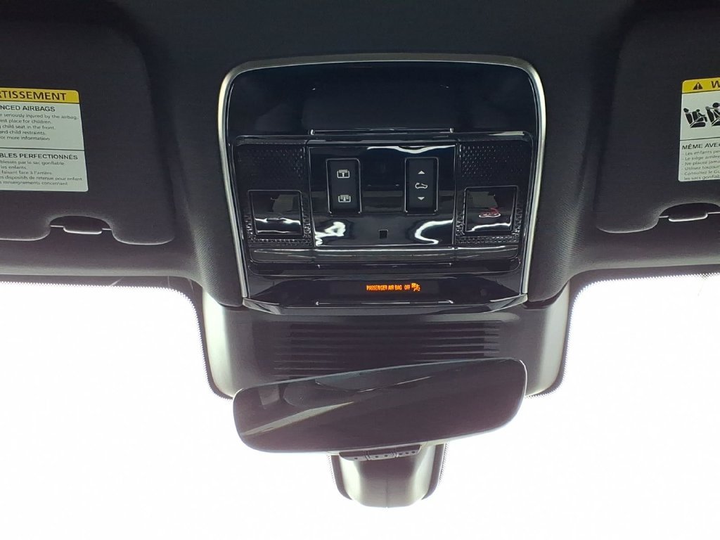New 2027 Land Rover Range Rover Long Wheelbase SE AWD/4WD image 23