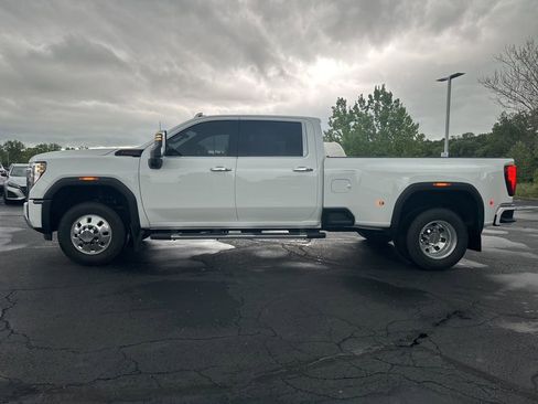 Used 2025 GMC Sierra 3500 Denali w/ Denali Reserve Package AWD/4WD image 2