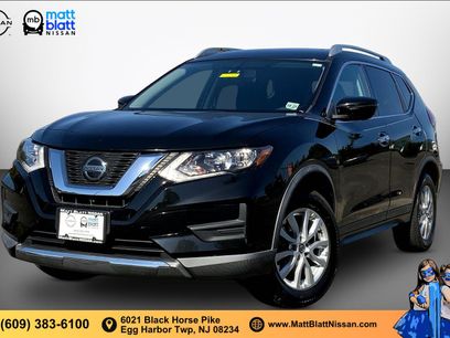 Used 2018 Nissan Rogue SV