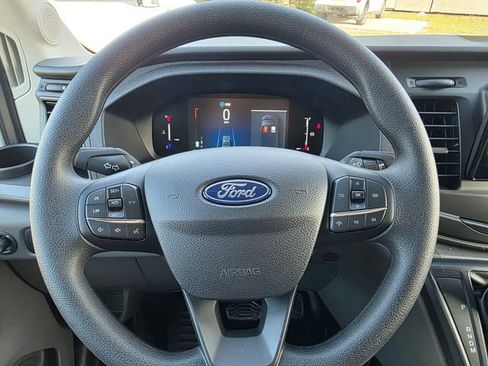 New 2026 Ford Transit 250 148 Medium Roof image 18