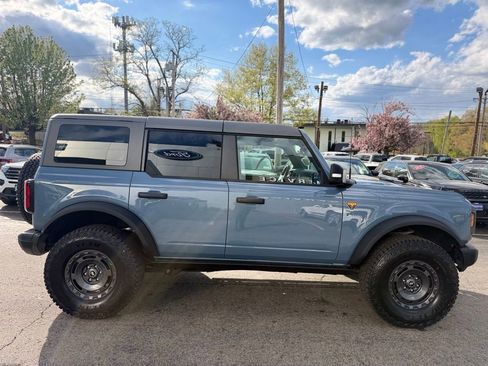Used 2025 Ford Bronco Badlands AWD/4WD image 7