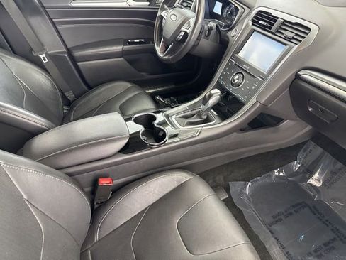 Used 2014 Ford Fusion Titanium FWD image 21