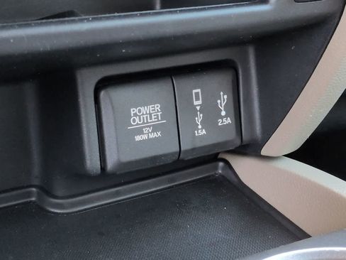 Used 2017 Honda Pilot EX-L image 31