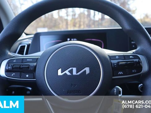 Used 2024 Kia Sportage LX image 27