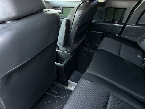 Used 2010 Toyota FJ Cruiser 4WD image 11